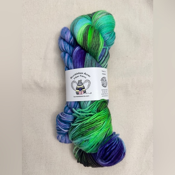 Bumblebee Acres Yarn Sock Set - Picture 1 of 2